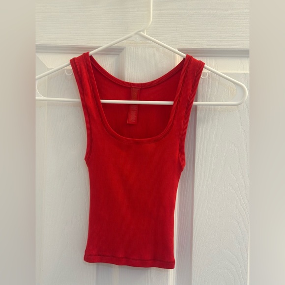 SKIMS - Picture 2 of 8